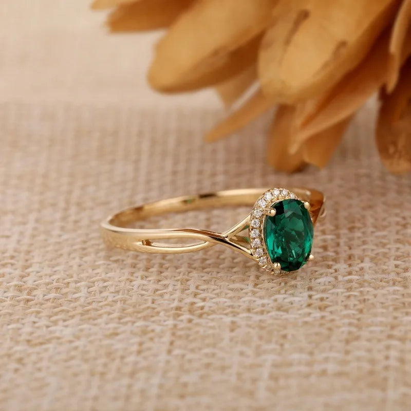 Oval Green Zircon Ring