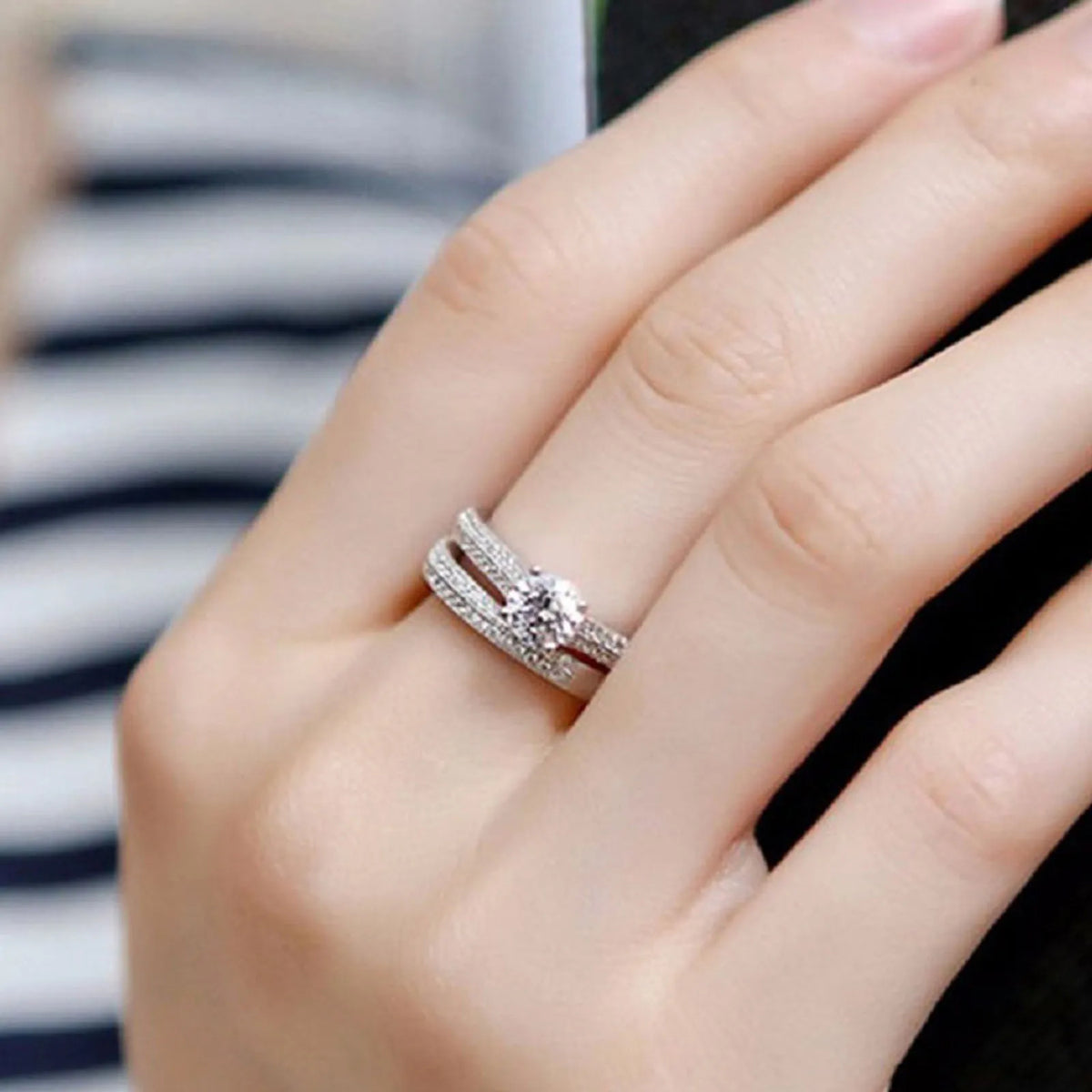 Vintage Halo Wedding Ring Set